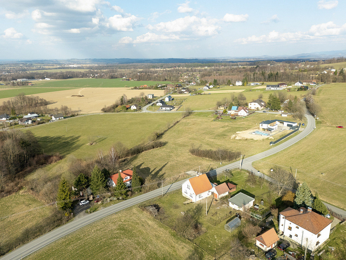 Prodej stavebního pozemku 3 033 m² – fotografie 5