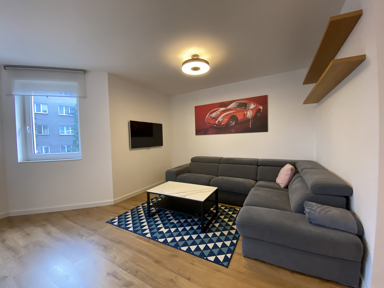 Pronájem bytu 3+kk 77 m² — photo 3