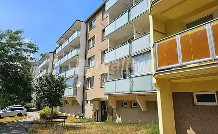 Prodej bytu 1+1 32 m², Mládežnická, Třebíč - Nové Dvory