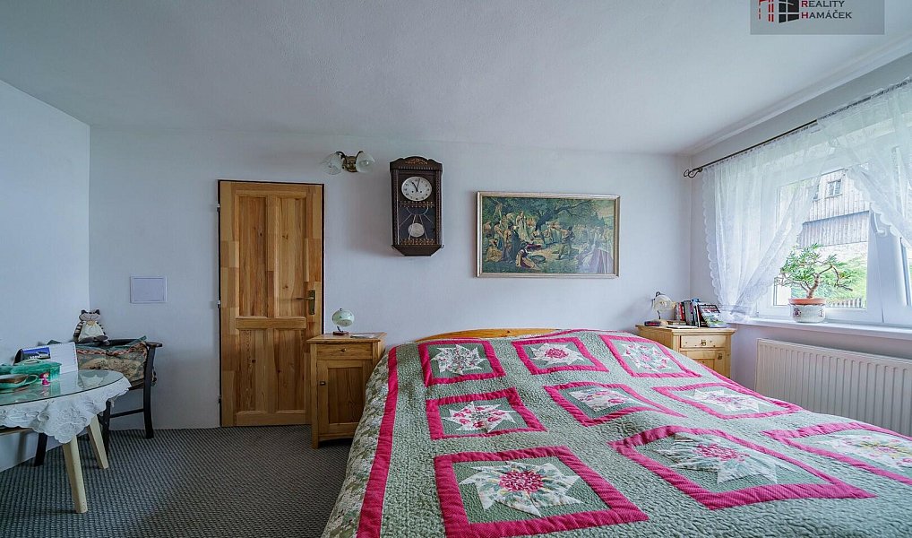 Prodej domu 421 m² s pozemkem 443 m², Desná – náhled fotky 15