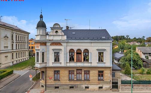 Prodej bytu 3+1 99 m², Smetanova, Chlumec nad Cidlinou - Chlumec nad Cidlinou IV, okres Hradec Králové