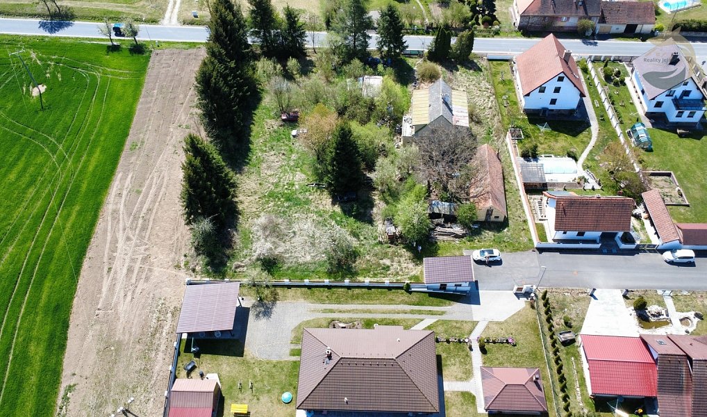Prodej stavebního pozemku 640 m², Žichovice – náhled fotky 3