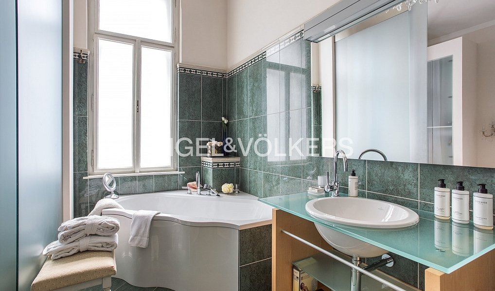 Pronájem bytu 3+1 125 m², Praha – náhled fotky 8