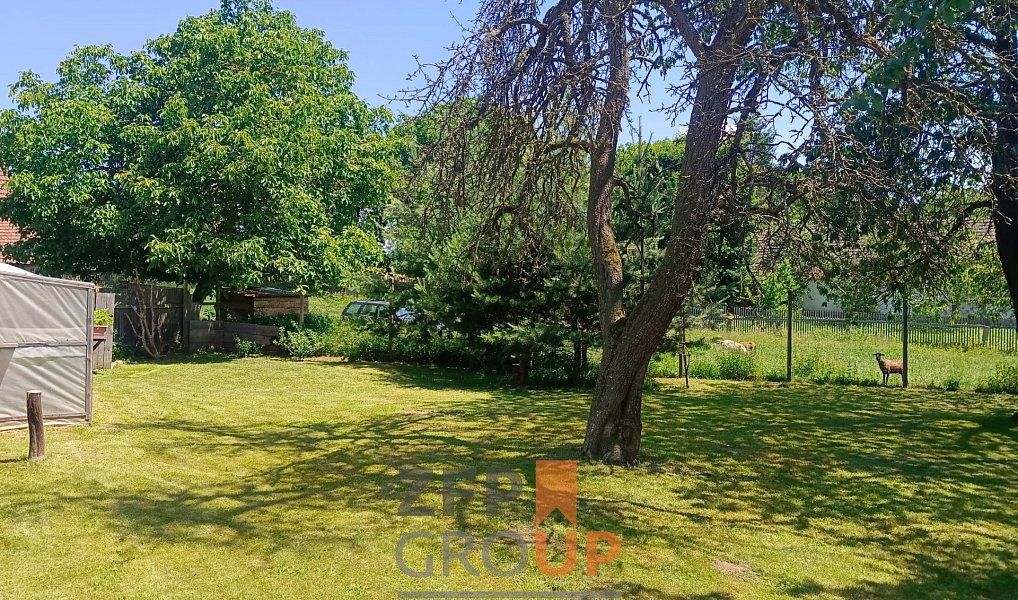 Prodej zahrady 1 575 m², Krasonice – náhled fotky 2