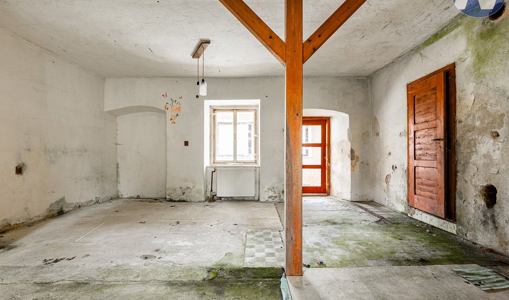 Prodej domu 259 m² s pozemkem 610 m², Studená – náhled fotky 7