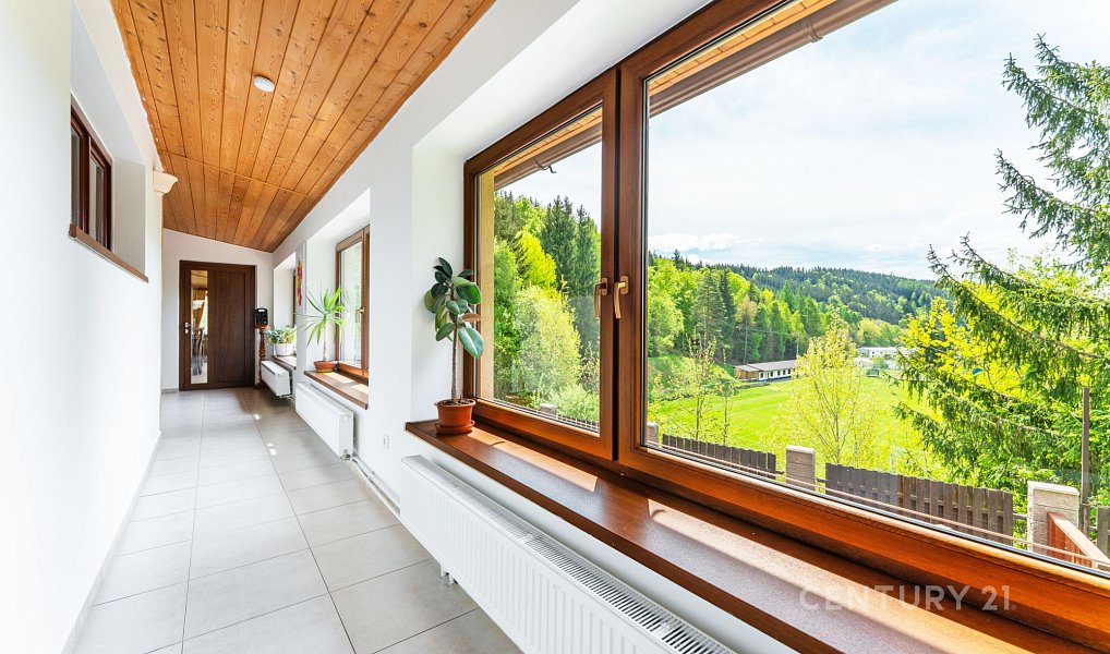 Prodej ubytovacího objektu 578 m², Jáchymov – náhled fotky 13