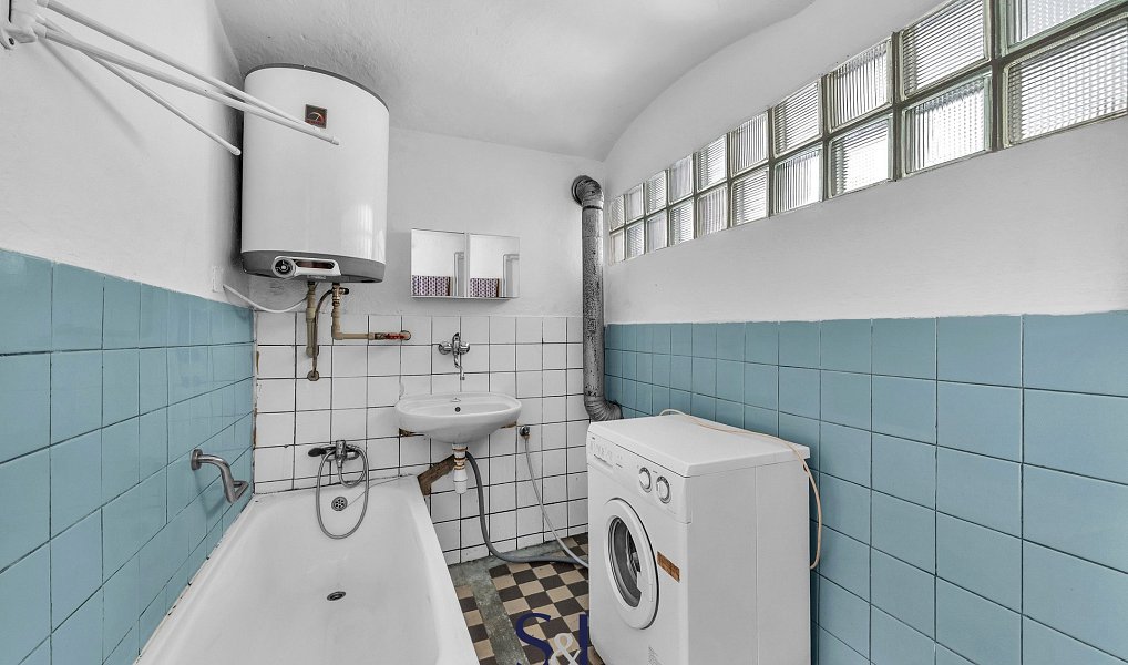 Prodej chaty/chalupy 190 m² s pozemkem 856 m², Prysk – náhled fotky 26