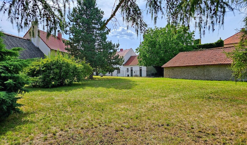 Prodej domu 122 m² s pozemkem 2 043 m², Krásný Dvůr – náhled fotky 2