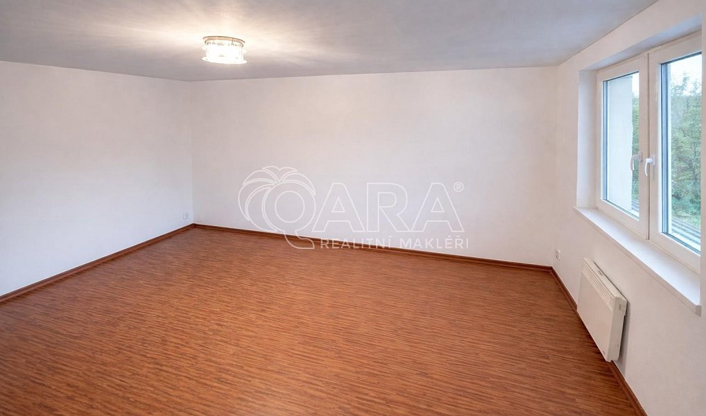 Prodej bytu 3+1 95 m², Slapy – náhled fotky 7