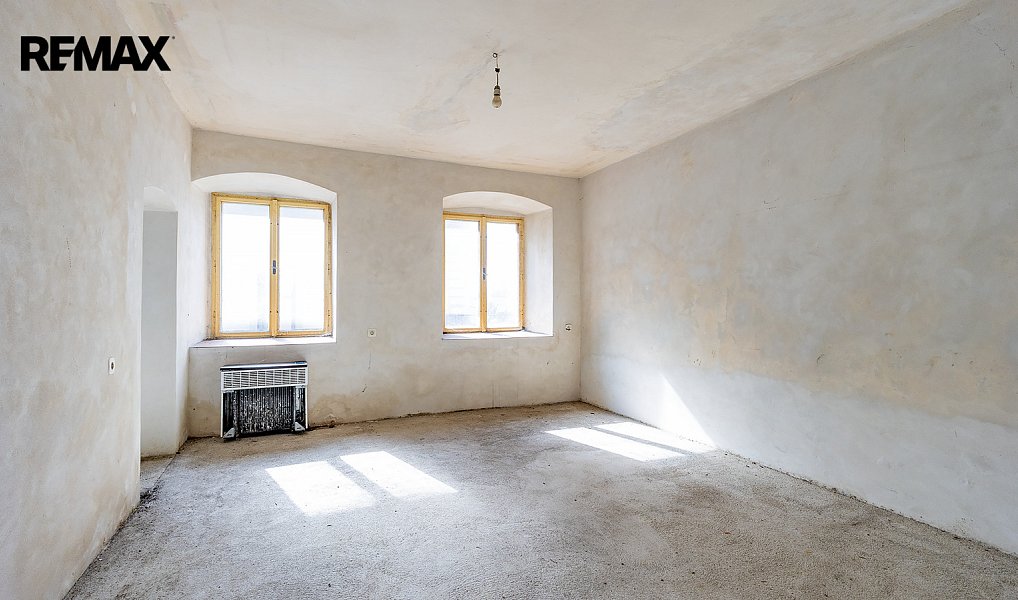 Prodej domu 500 m² s pozemkem 487 m², Cvikov – náhled fotky 16
