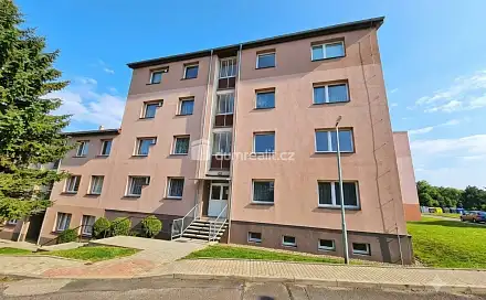 Pronájem bytu 1+kk 31 m², Příbramská, Verneřice, okres Děčín