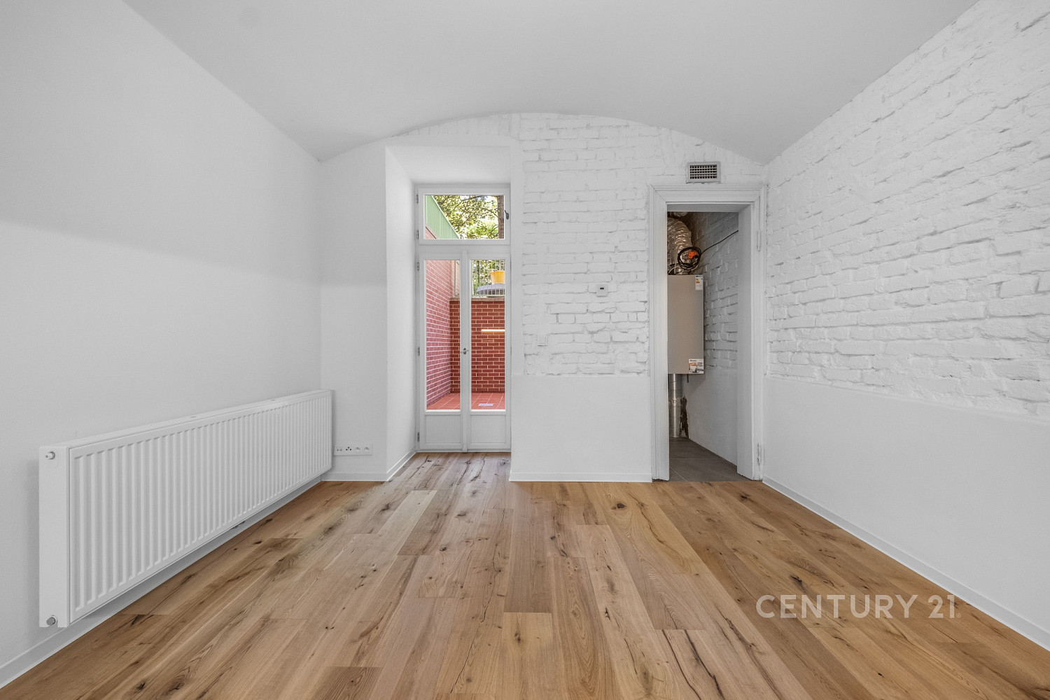 Pronájem bytu 2+kk 50 m² – fotografie 3