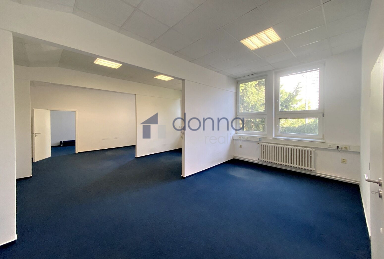 Pronájem kanceláře 92 m² – fotografie 4