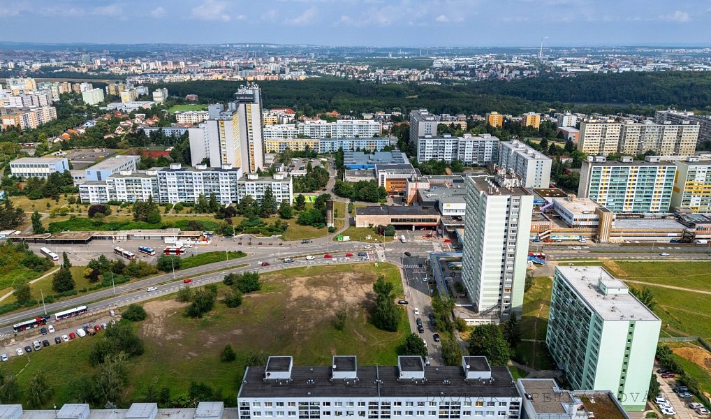 Prodej bytu 2+kk 52 m², Praha – náhled fotky 22