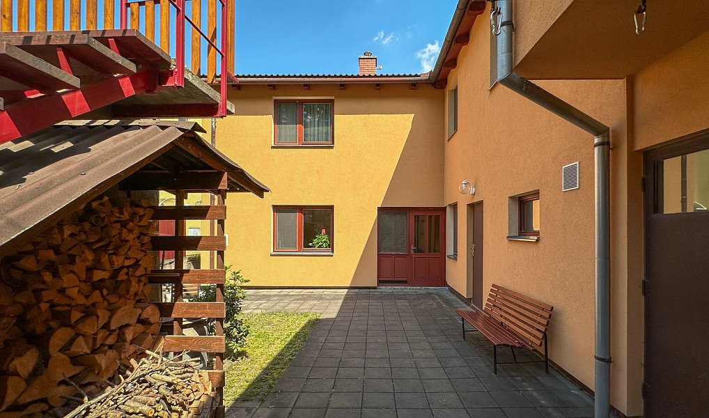 Prodej domu 177 m² s pozemkem 726 m², Chudčice – náhled fotky 34