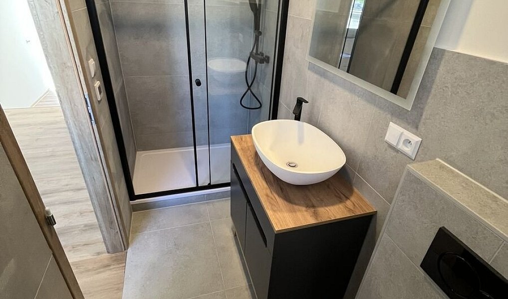 Pronájem bytu 1+kk 34 m², Zubří – náhled fotky 9