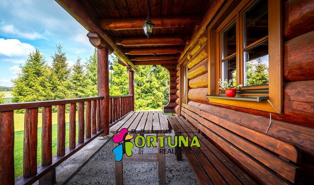 Prodej domu 115 m² s pozemkem 2 247 m², Vacov – náhled fotky 19