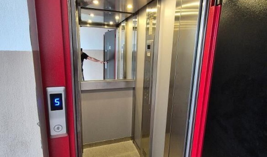 Prodej bytu 1+kk 33 m², Most – náhled fotky 10