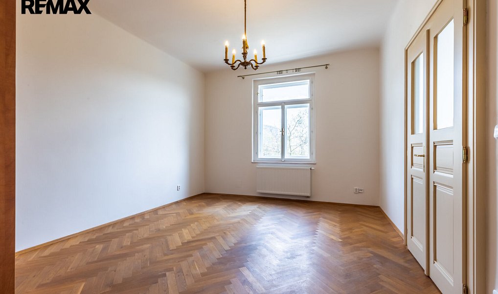 Prodej domu 403 m² s pozemkem 1 389 m², Praha – náhled fotky 27