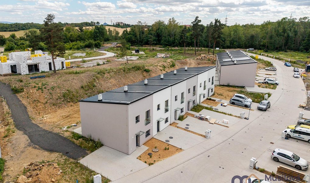 Pronájem domu 92 m² s pozemkem 384 m², Újezdeček – náhled fotky 14