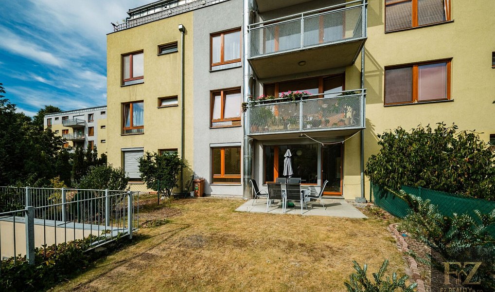 Prodej bytu 2+kk 53 m², Praha – náhled fotky 2