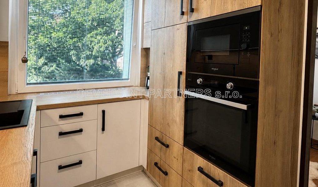 Prodej bytu 4+kk 77 m², Zlín – náhled fotky 6