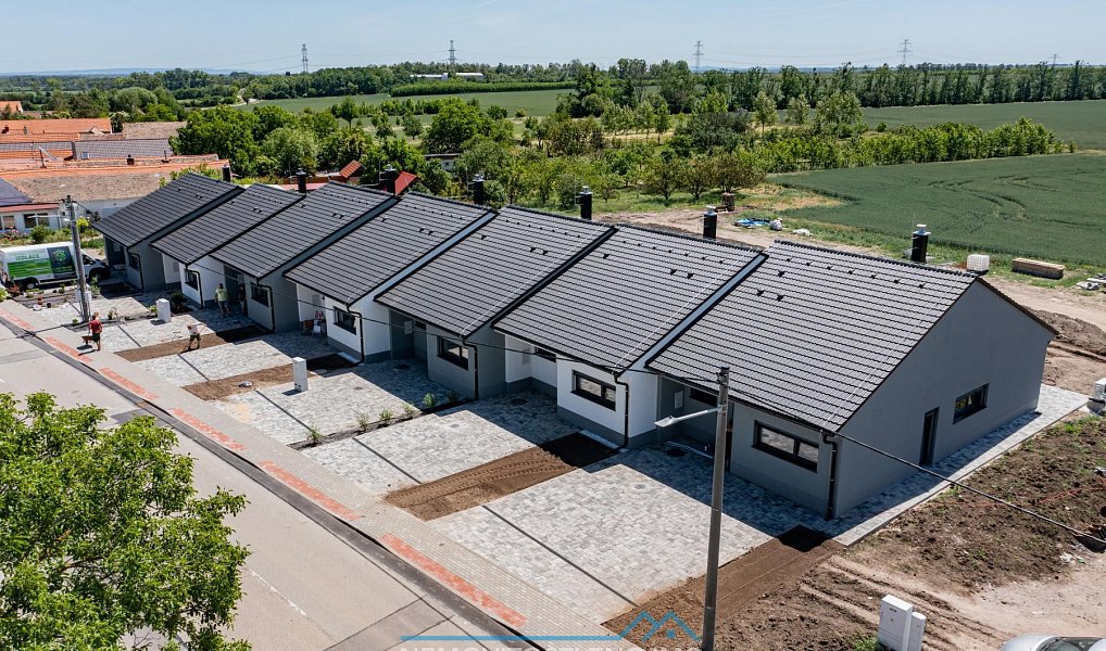 Prodej domu 82 m² s pozemkem 385 m², Znojmo – náhled fotky 22