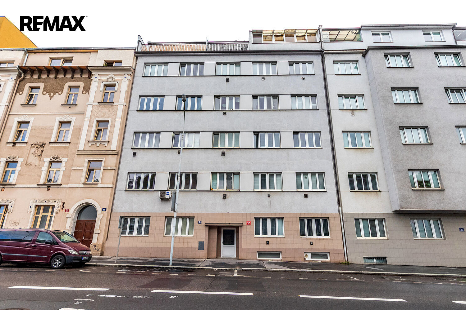 Prodej bytu 2+kk 49 m² – fotografie 2