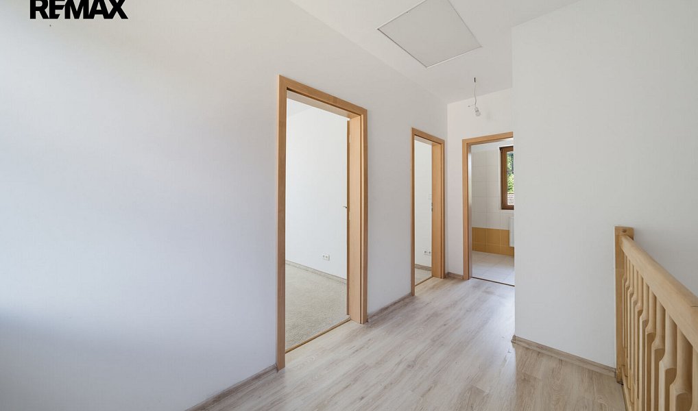 Prodej domu 120 m² s pozemkem 449 m², Karlovy Vary – náhled fotky 15