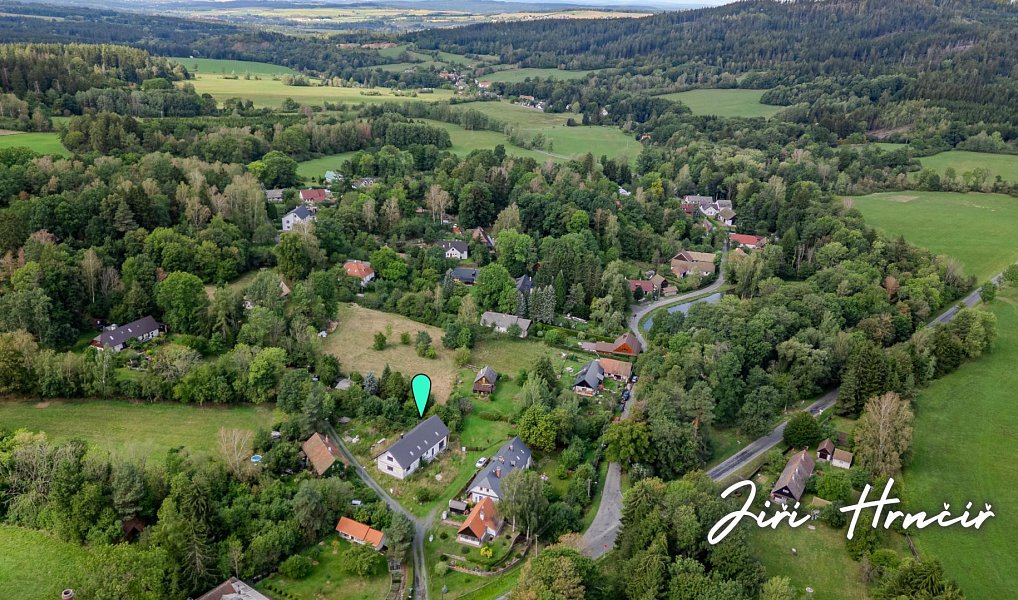 Prodej domu 313 m² s pozemkem 1 052 m², Nové Mitrovice – náhled fotky 27