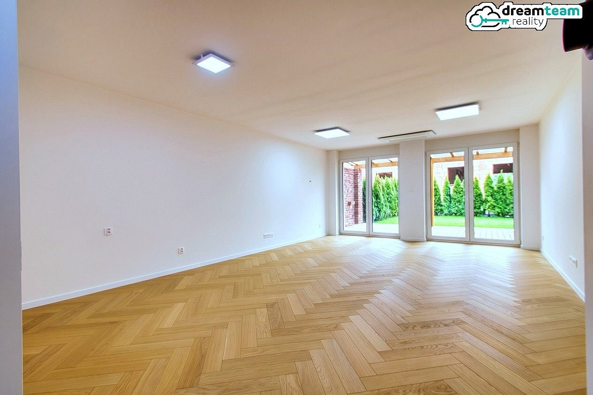 Prodej domu 113 m² s pozemkem 156 m² – fotografie 2
