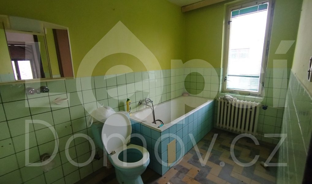 Prodej domu 362 m² s pozemkem 900 m², Mikulovice – náhled fotky 11