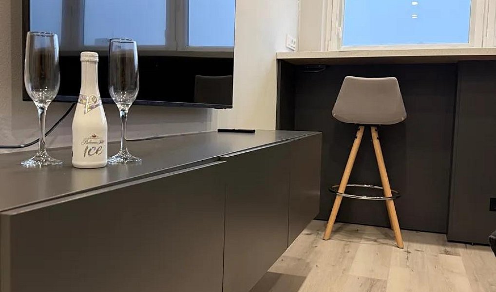 Pronájem bytu 1+kk 24 m², Praha – náhled fotky 11