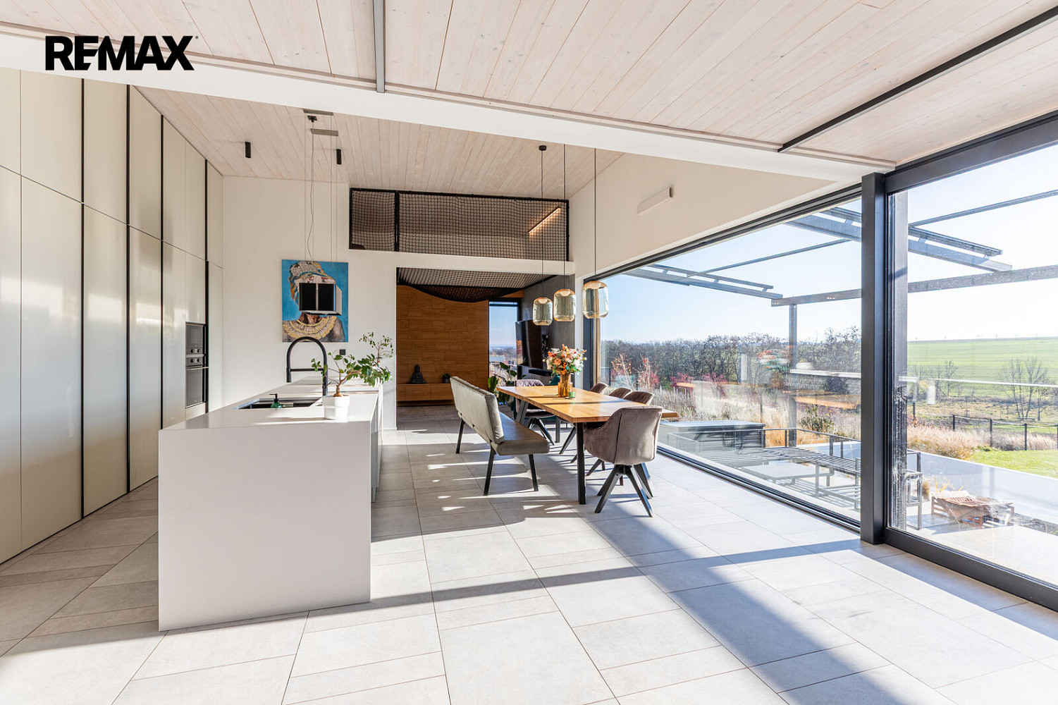Prodej domu 246 m² s pozemkem 1 340 m² – fotografie 3