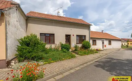 Prodej domu 90 m² s pozemkem 499 m², Hrušovany nad Jevišovkou, okres Znojmo