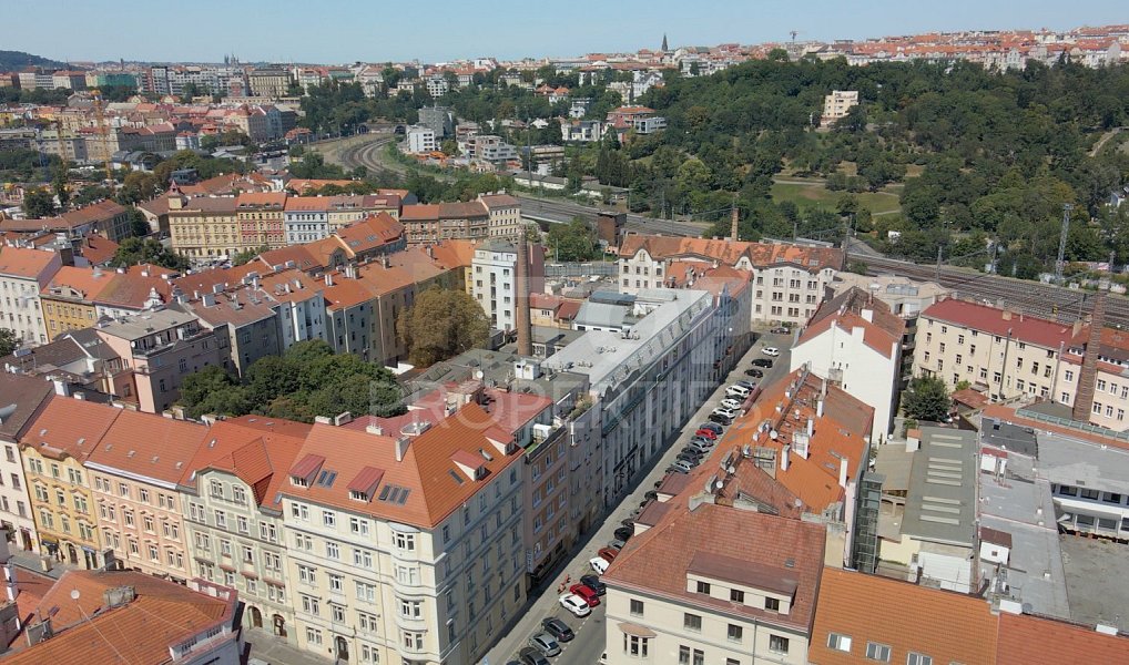 Pronájem kanceláře 368 m², Praha – náhled fotky 11