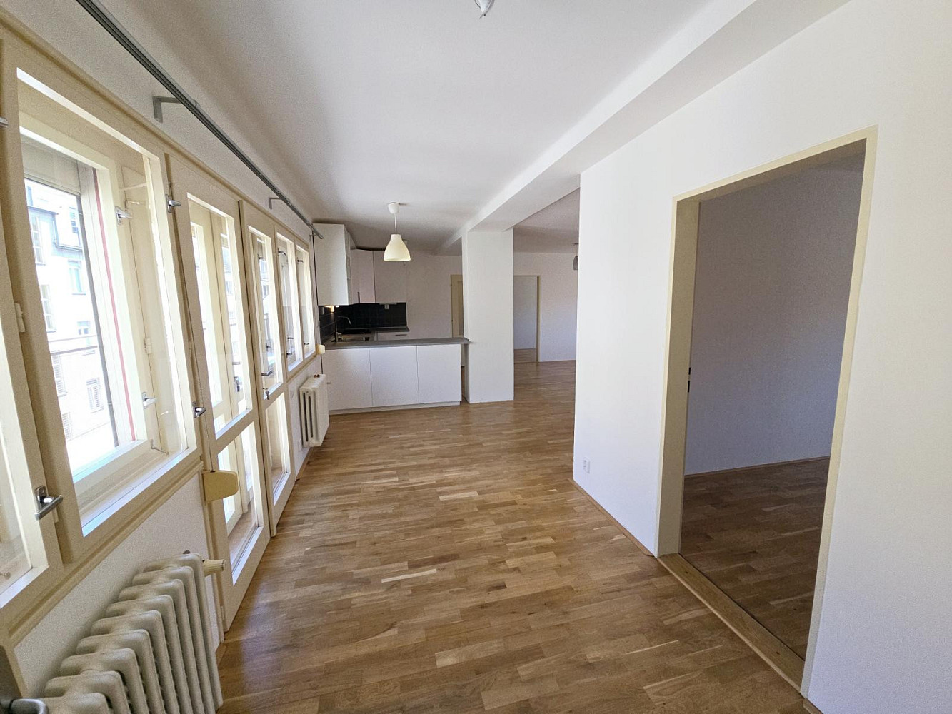Pronájem bytu 3+kk 111 m² – fotografie 5