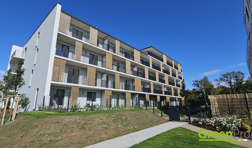 Pronájem bytu 2+kk, 57 m², Kladno