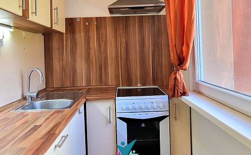 Pronájem bytu 3+1 65 m², Sídliště Za Chlumem, Bílina - Teplické Předměstí, okres Teplice