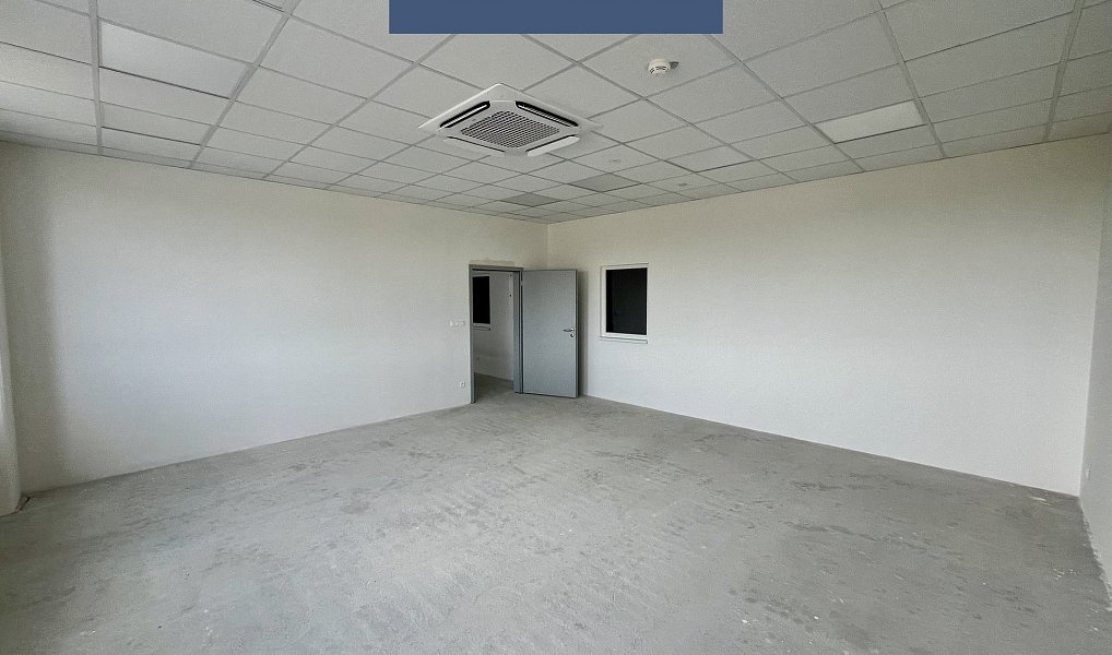 Pronájem skladovacích prostor 2 398 m², Divišov – náhled fotky 7