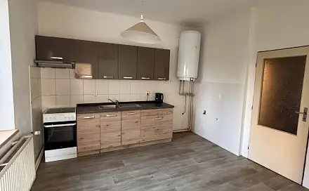 Pronájem bytu 2+1 60 m², Libušina, Liberec - Liberec XIII-Nové Pavlovice