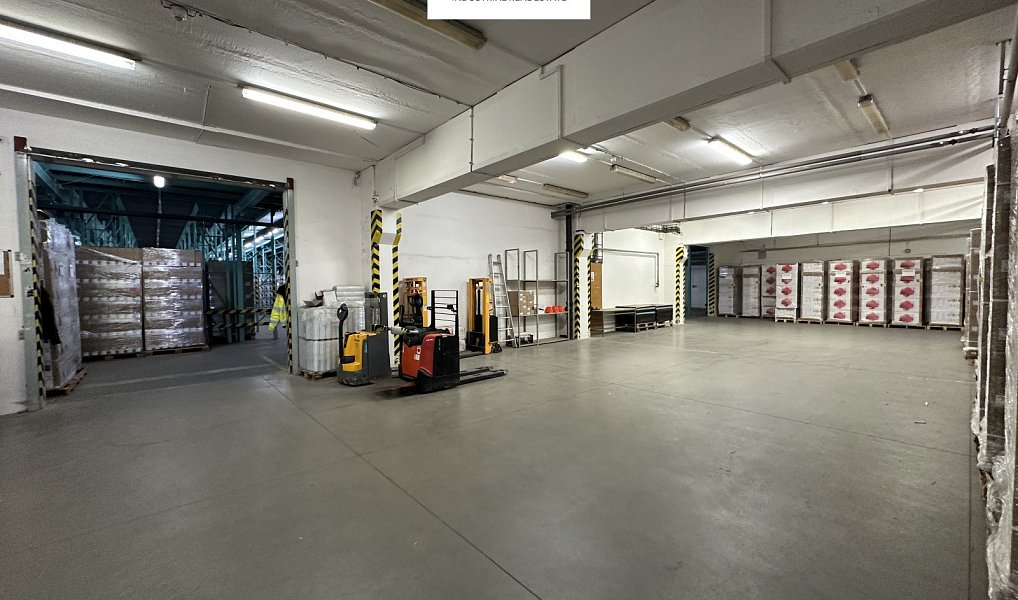 Pronájem skladovacích prostor 5 330 m², Hradec Králové – náhled fotky 9