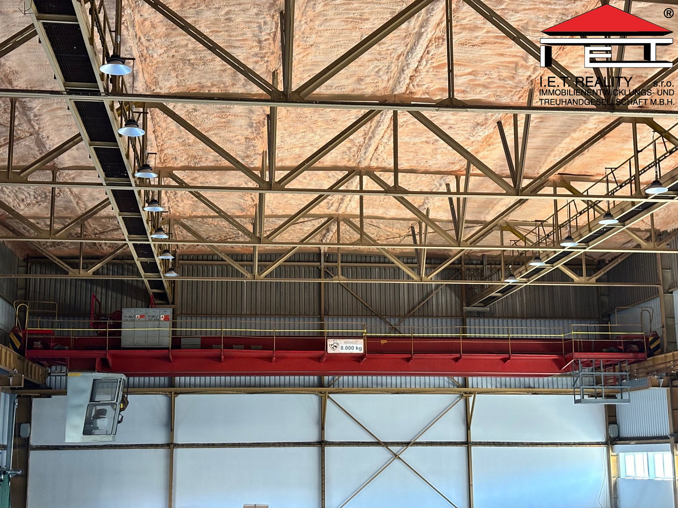 Pronájem obchodních prostor 1 600 m² — photo 3