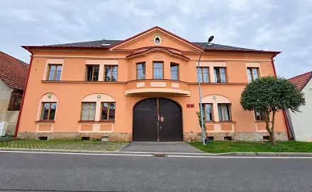 Prodej domu 360 m² s pozemkem 3 149 m², Cebiv, okres Tachov
