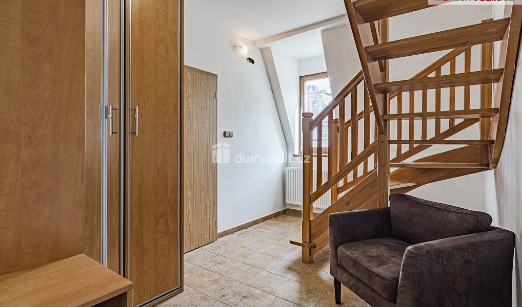 Prodej bytu 3+kk 100 m², Karlovy Vary – náhled fotky 14