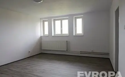 Pronájem bytu 2+1 70 m², Hanychovská, Liberec - Liberec III-Jeřáb