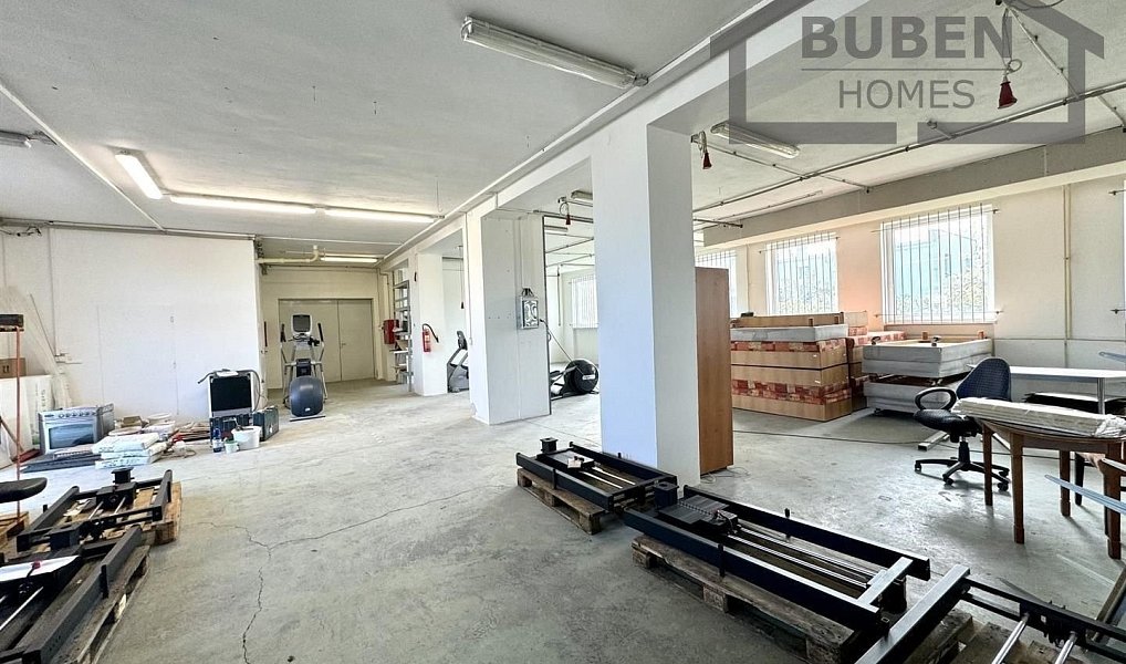 Pronájem skladovacích prostor 710 m², Planá – náhled fotky 9