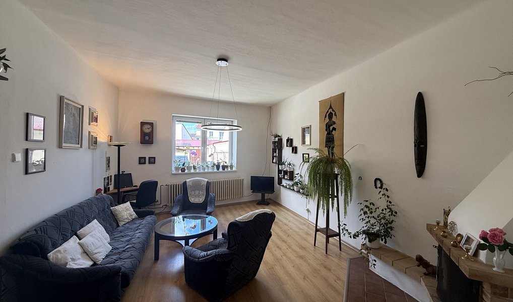 Prodej domu 156 m² s pozemkem 200 m², České Budějovice – náhled fotky 2