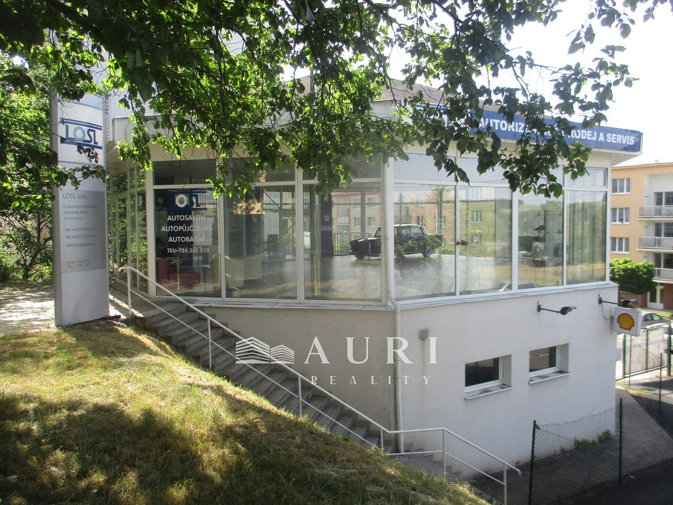 Prodej obchodních prostor 412 m²