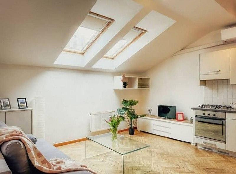 Pronájem bytu 2+kk 60 m² – fotografie 2